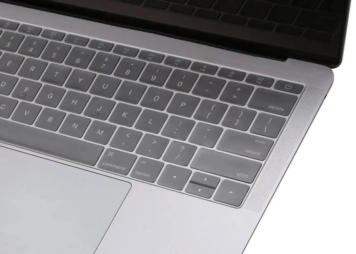 Keyboard Protector for MacBook Pro without Touch Bar - US Layout - Clear — Moarmouz