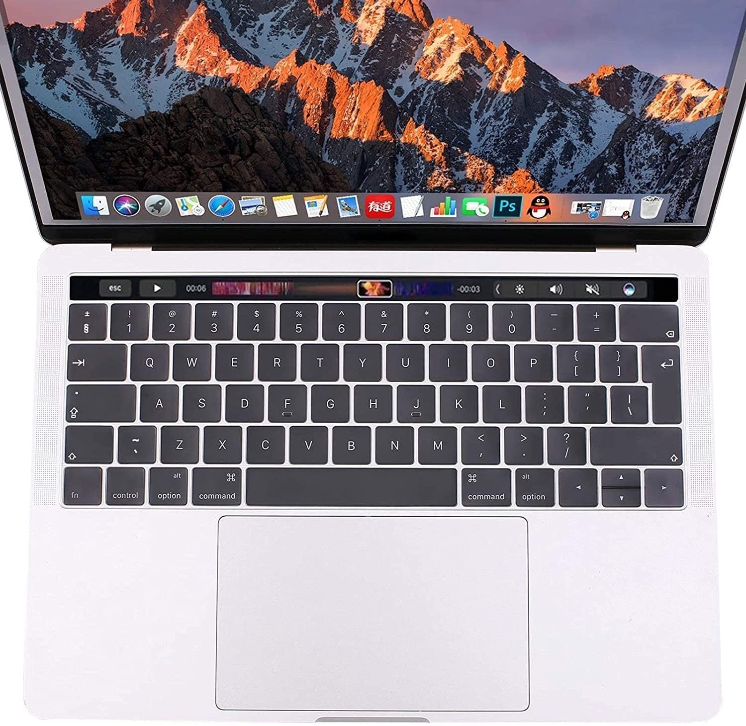 MoArmouz - Keyboard Protector for MacBook Pro 13" M1, 2020 - EU Layout